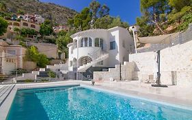 Villa With Private Pool - Mv 3806